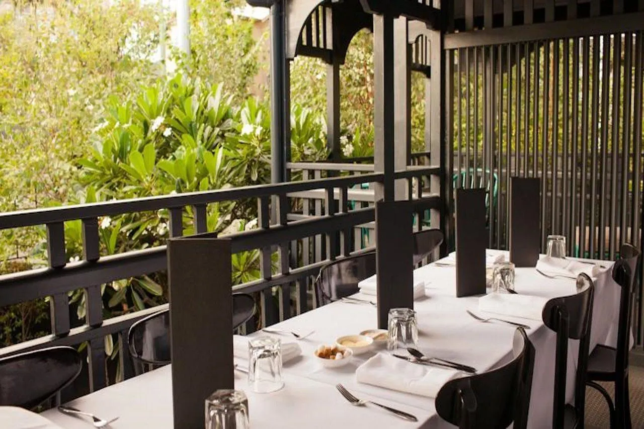Spicers Balfour Hotel New Farm 5*,