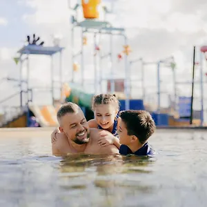 4* Курортный комплекс Sea World